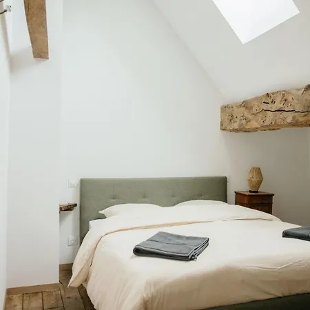 Pied A Terre